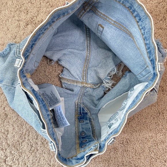 Levi's 501 Original Button Fly High Waist Destroyed Cutoff Denim Shorts Size 29 - Picture 15 of 16